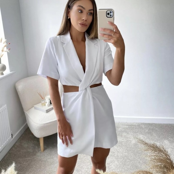 zara white cut out blazer dress ZARA WOMAN SHORT CUT-OUT BLAZER DRESS WHITE V-neck Lapel Collar &Short Sleeve
